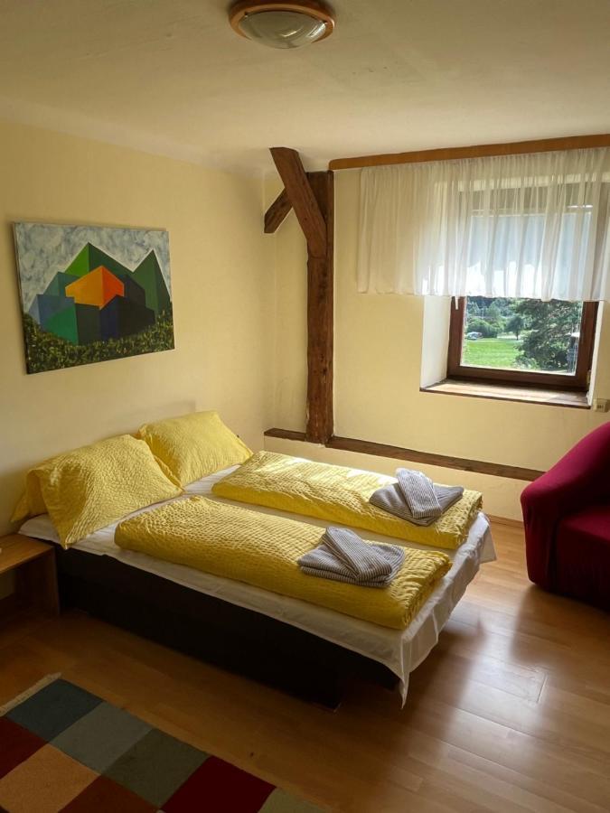 שפיטל אם זמרינג Privatzimmer Familie Pair/Schmoll חדר תמונה