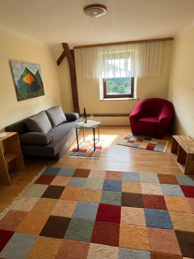שפיטל אם זמרינג Privatzimmer Familie Pair/Schmoll חדר תמונה